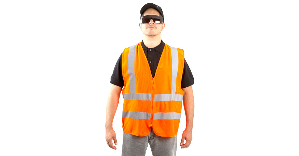 Reflective vest with zipper