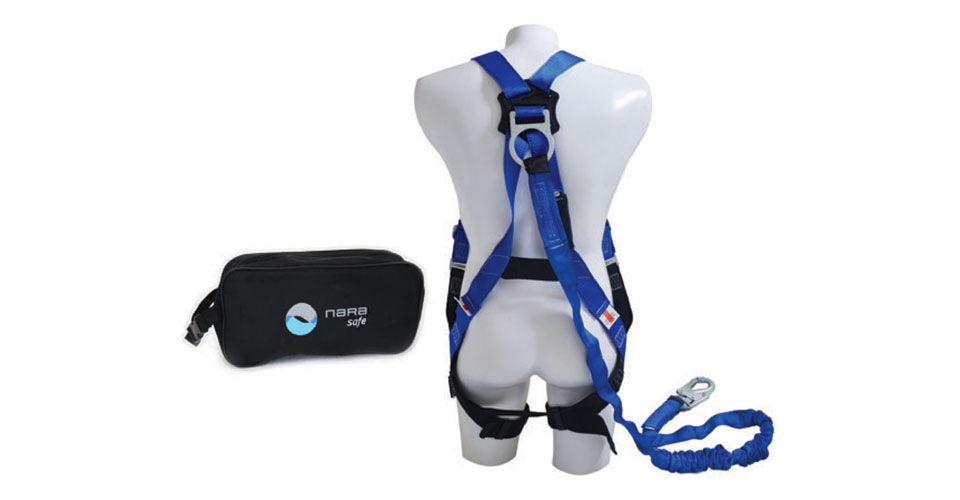 Full body harness, and 6 ft lanyard shock absorber, standard size and bag.